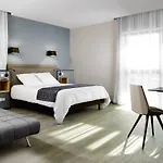 アパートホテル One Loft オベルネ