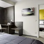 アパートホテル One Loft