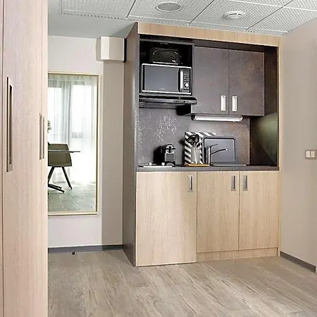 One Loft Apartahotel 3*